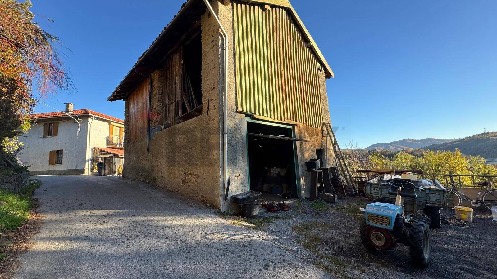 Rustico in vendita a Carcare