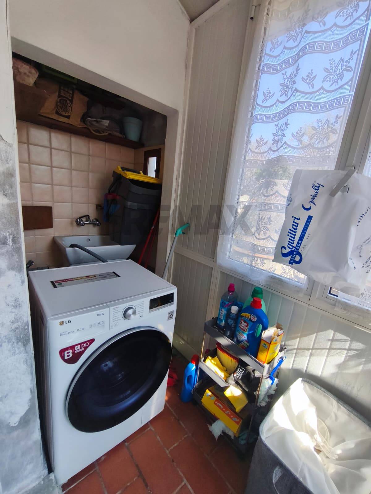 Appartamento in vendita a Vado Ligure