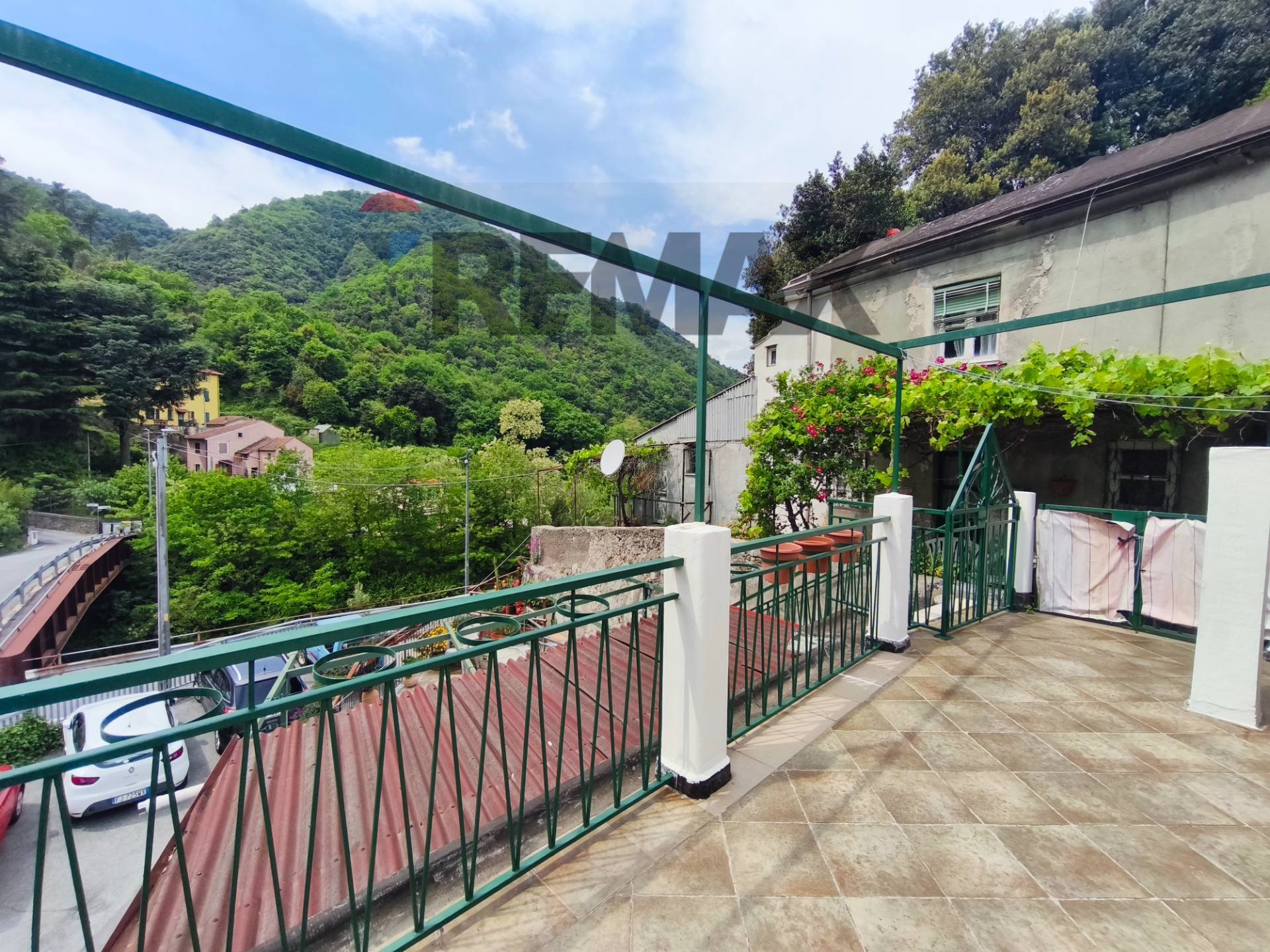 Appartamento in vendita a Savona, Santuario