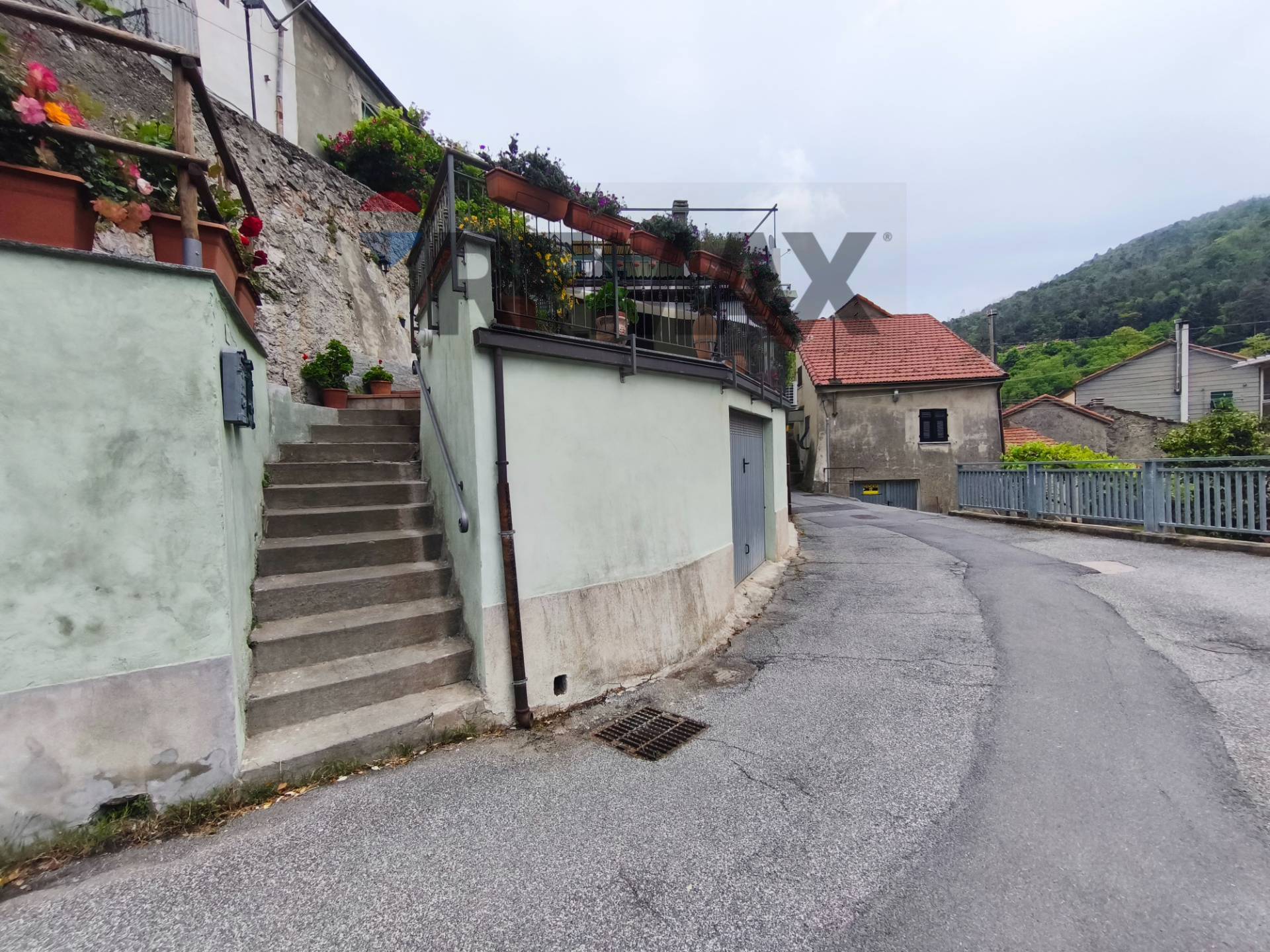 Appartamento in vendita a Savona, Santuario