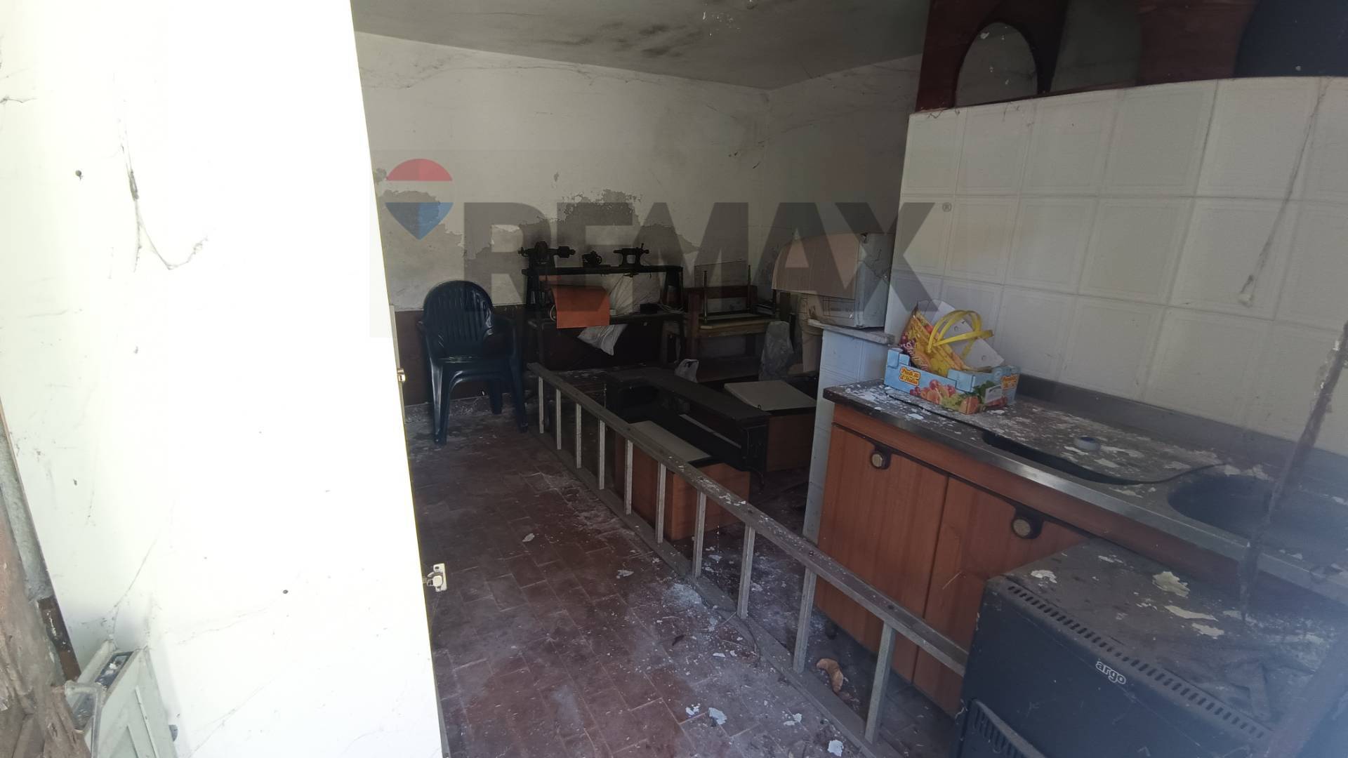 Casa Semindipendente in vendita a Pallare