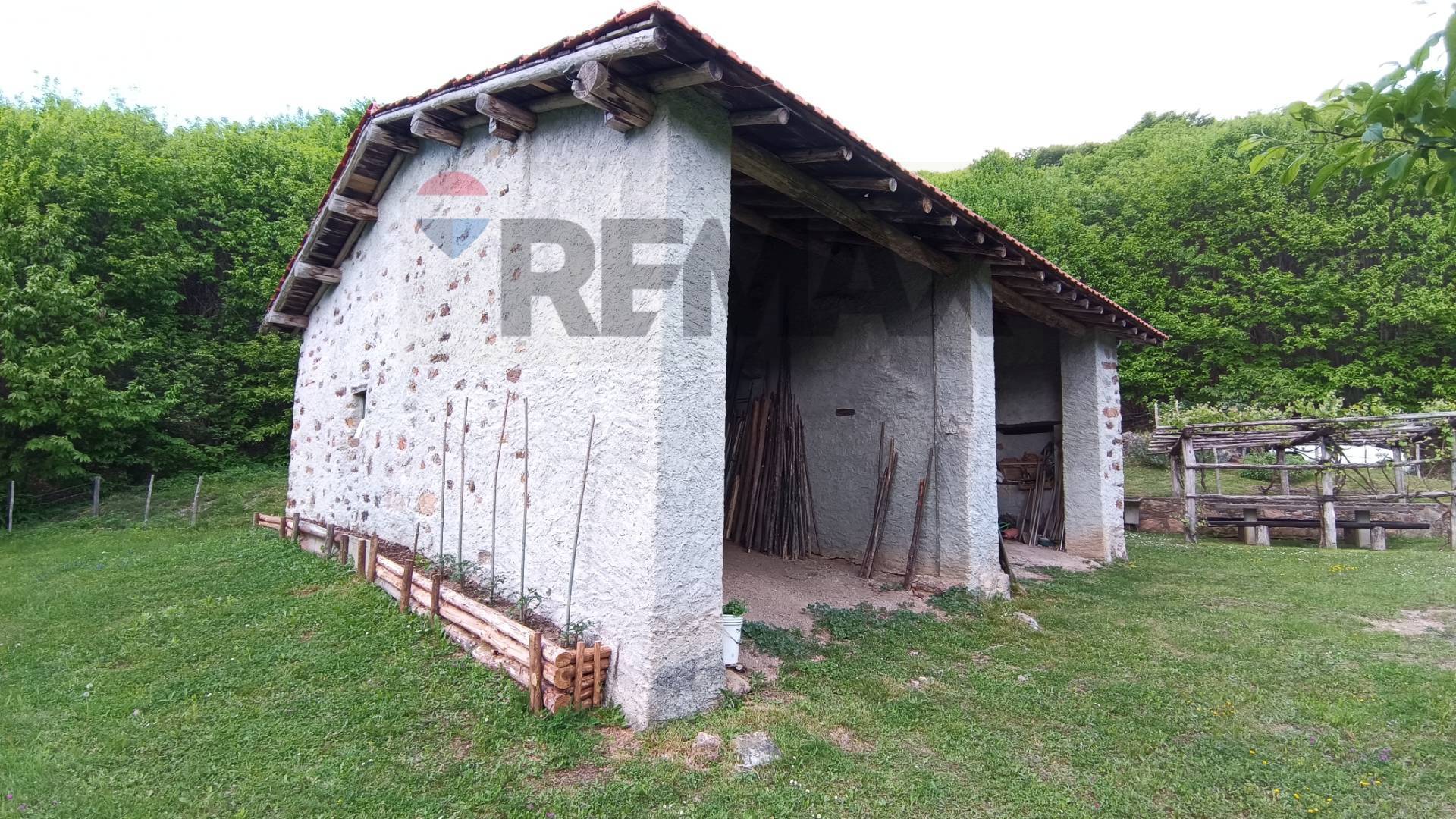 Cascina/Casale in vendita a Bormida