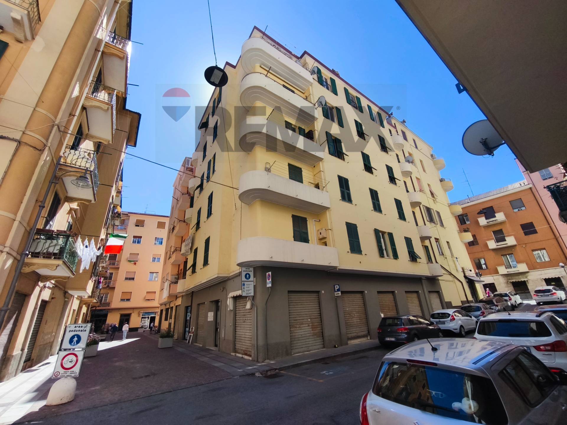 Appartamento in vendita a Vado Ligure