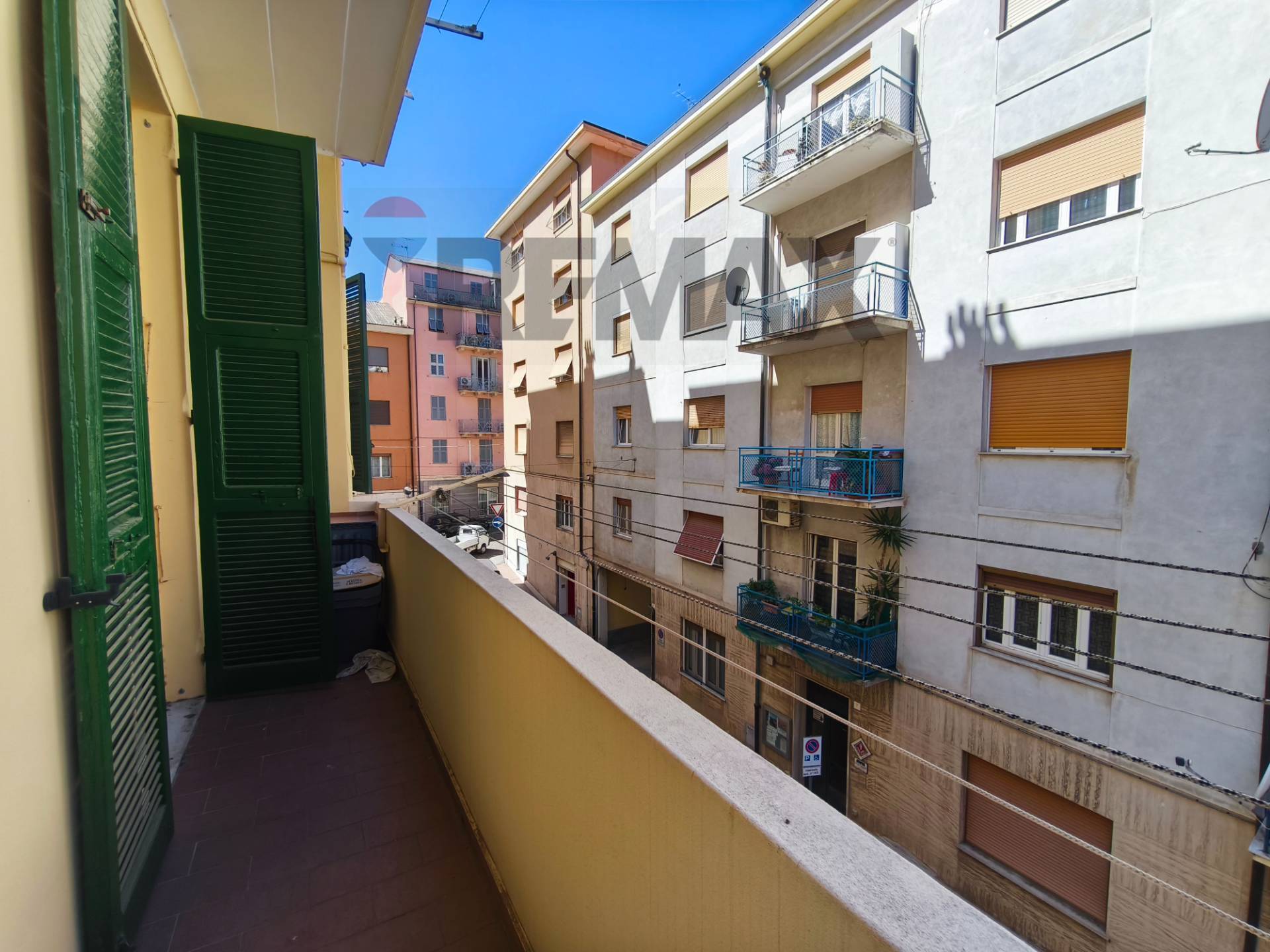 Appartamento in vendita a Vado Ligure