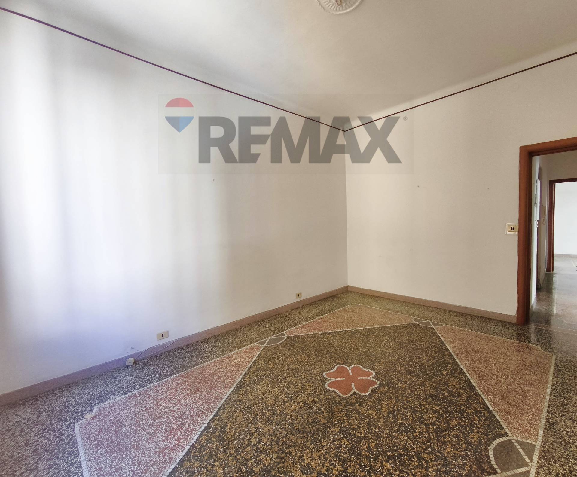 Appartamento in vendita a Vado Ligure