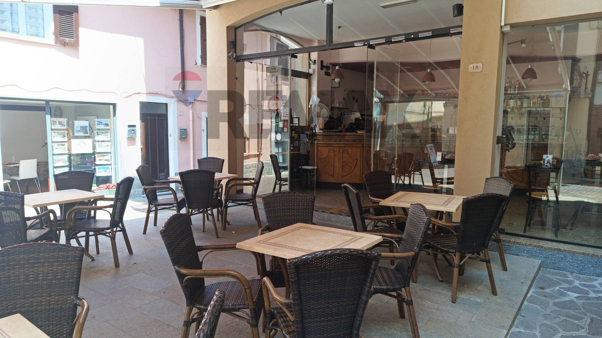 Bar in vendita a Cairo Montenotte
