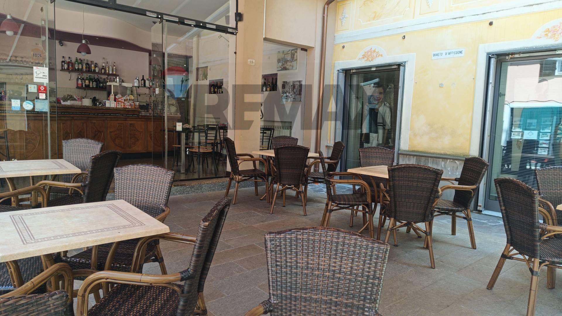Bar in vendita a Cairo Montenotte