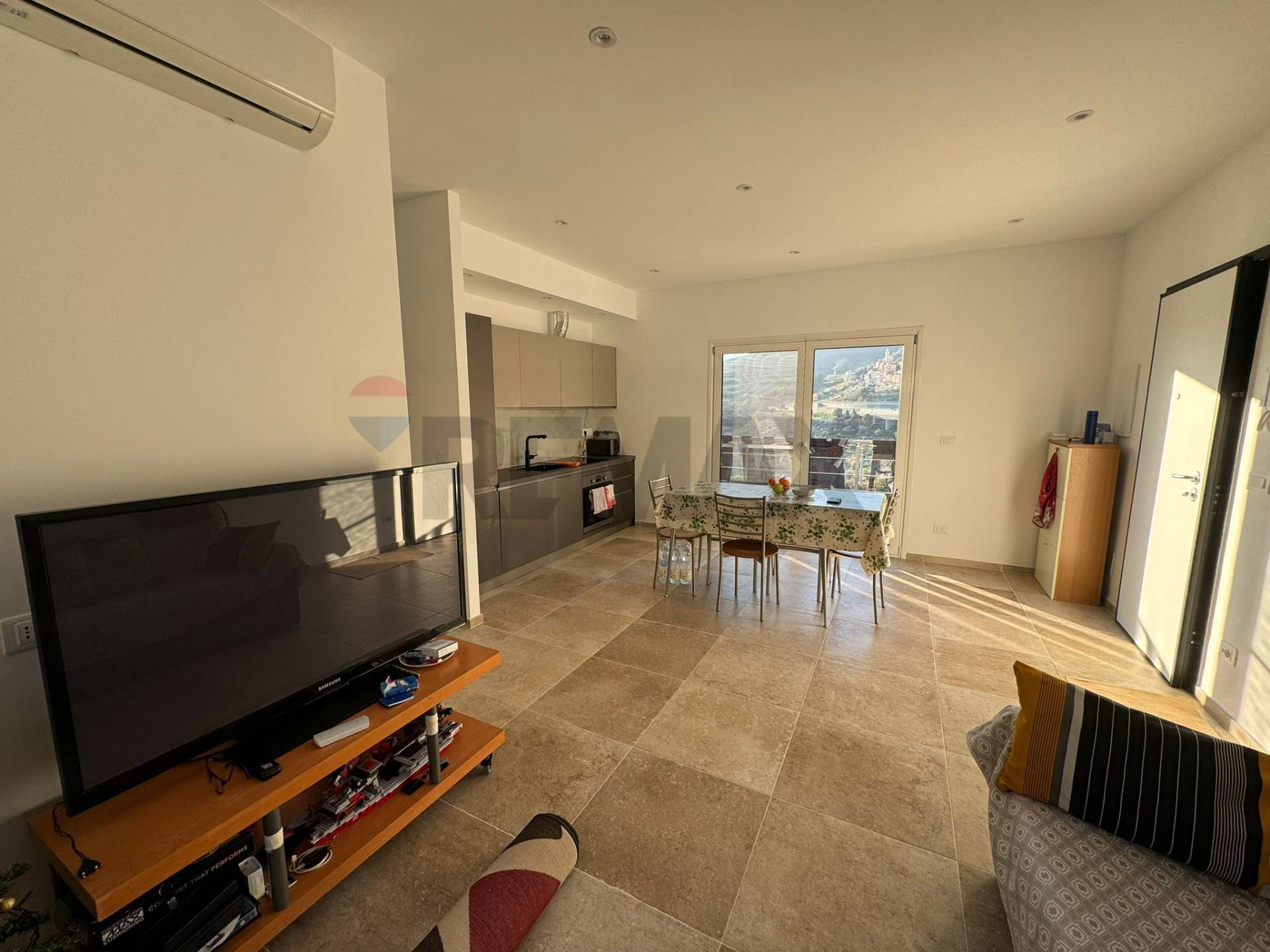 Casa Indipendente in vendita a Pietra Ligure