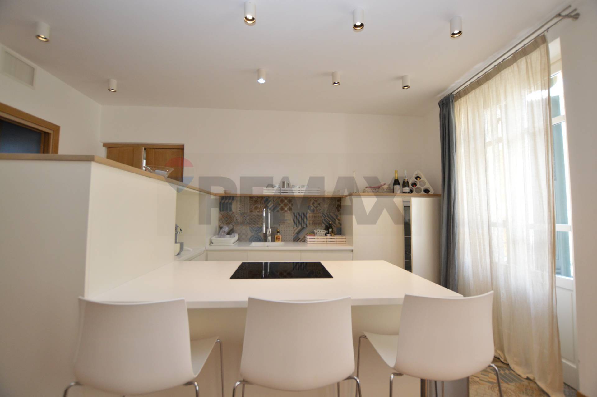 Appartamento in vendita a Alassio