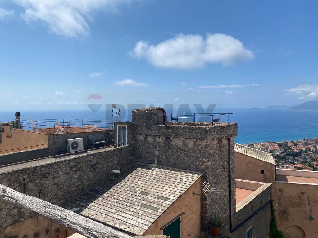 Casa Semindipendente in vendita a Borgio Verezzi