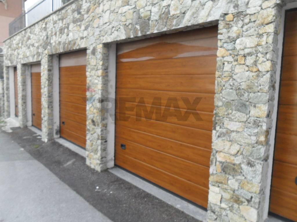 Garage/Box in vendita a Varazze