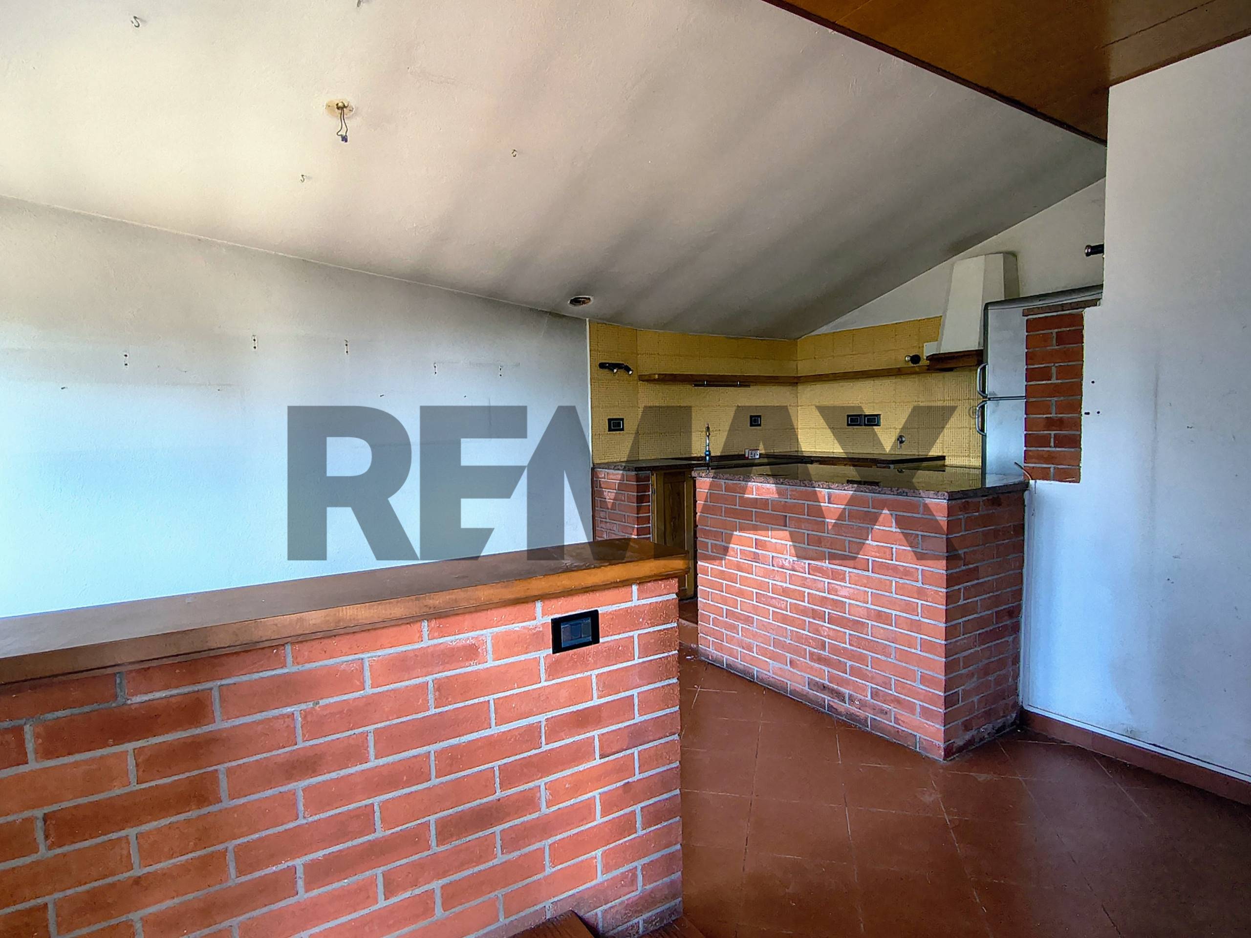 Casa Indipendente in vendita a Millesimo