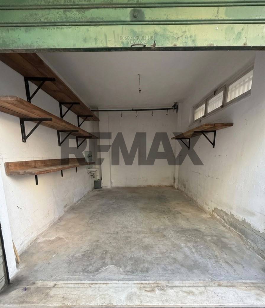 Garage/Box in vendita a Savona, Fornaci