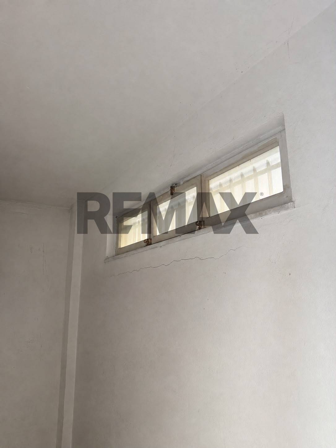 Garage/Box in vendita a Savona, Fornaci
