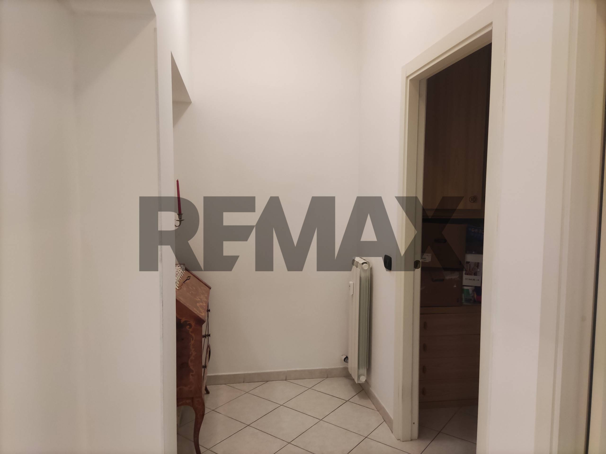 Appartamento in vendita a Savona, Lavagnola