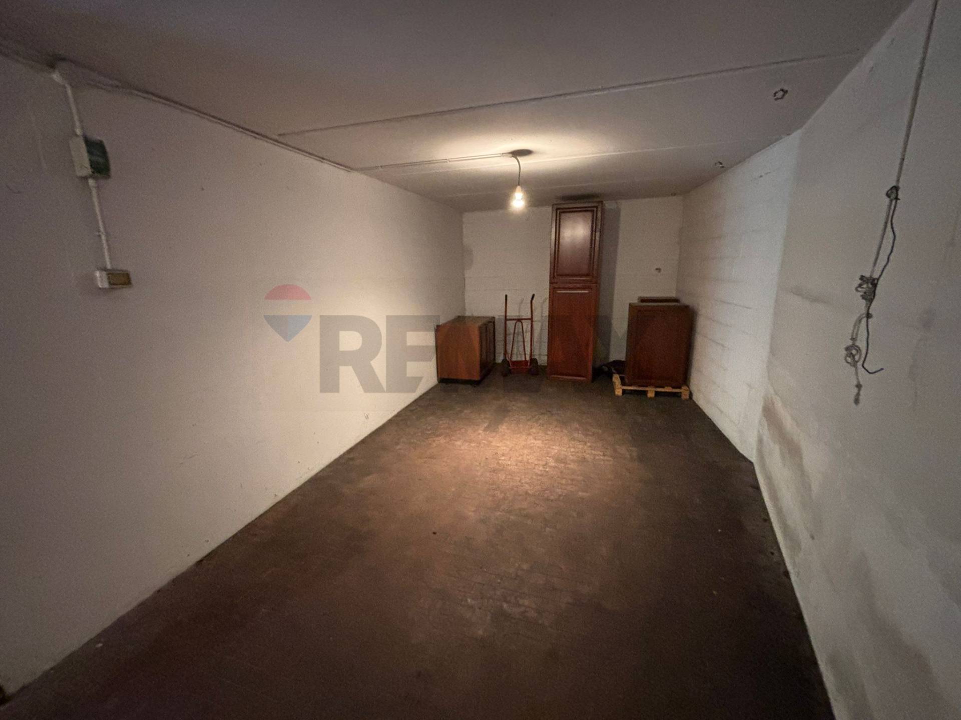 Garage/Box in vendita a Savona, LeginoZinola