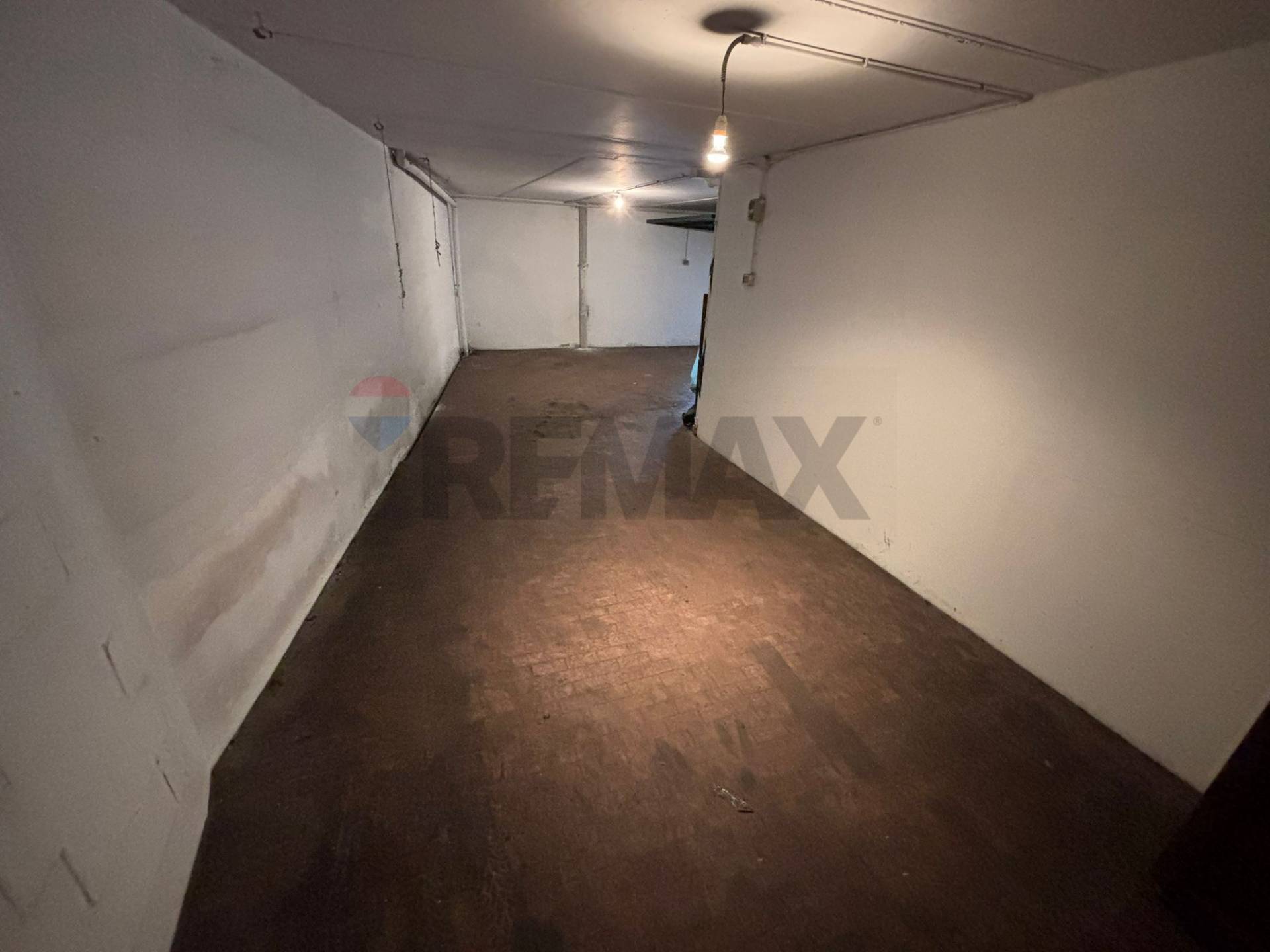 Garage/Box in vendita a Savona, LeginoZinola