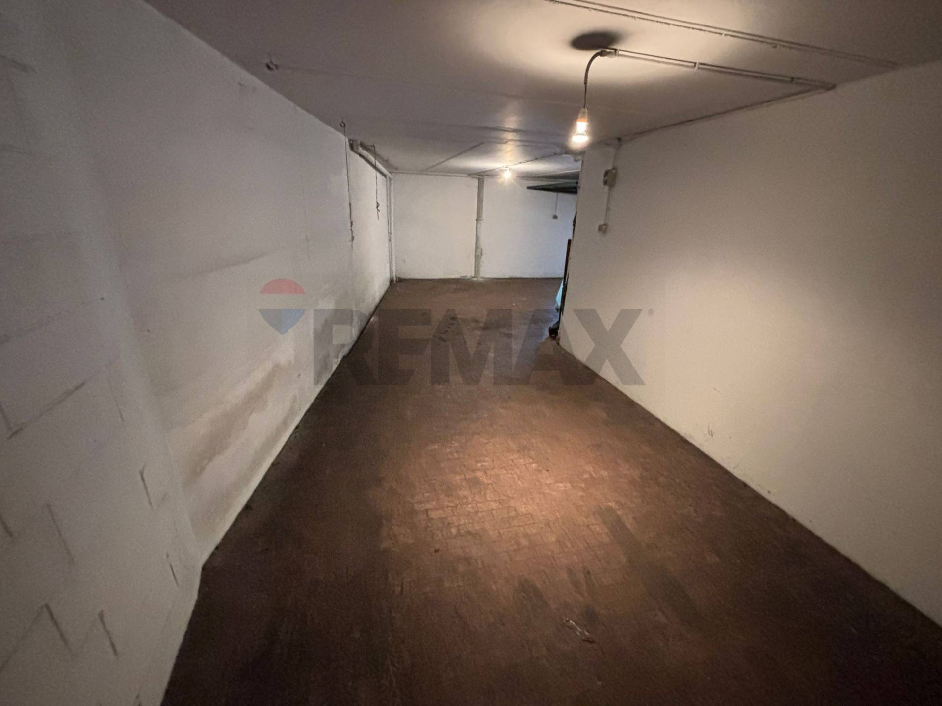 Garage/Box in vendita a Savona, LeginoZinola