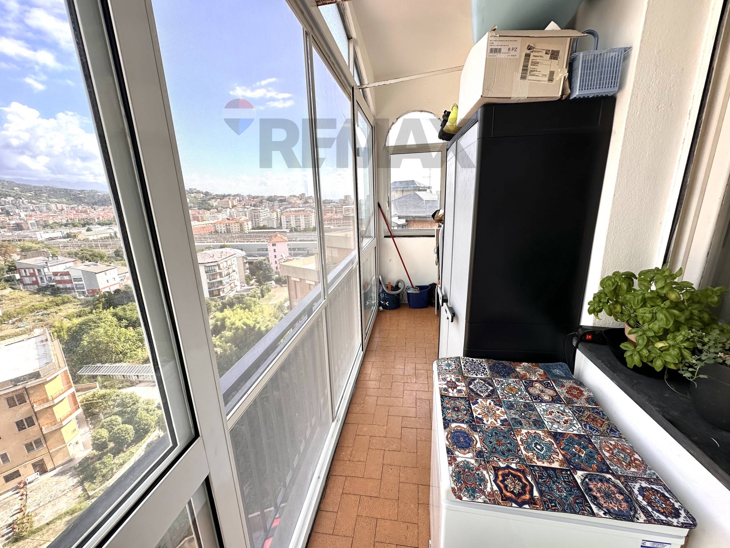 Appartamento in vendita a Savona, Mongrifone