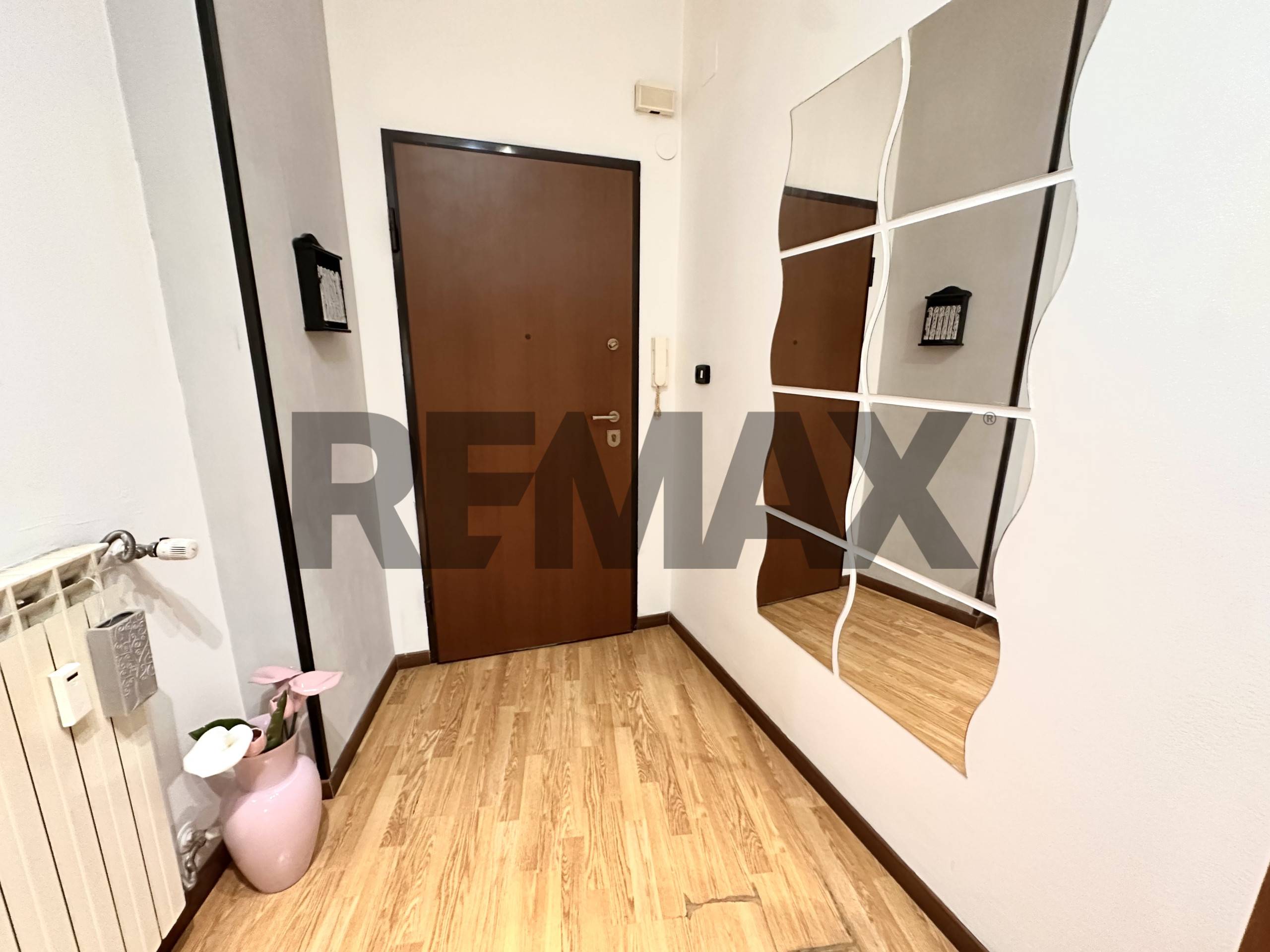Appartamento in vendita a Savona, Via Mignone