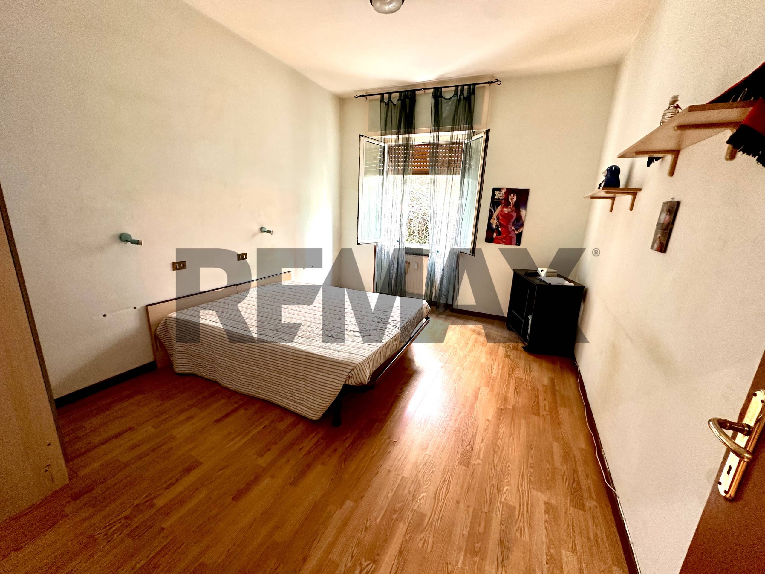 Appartamento in vendita a Savona, Via Mignone