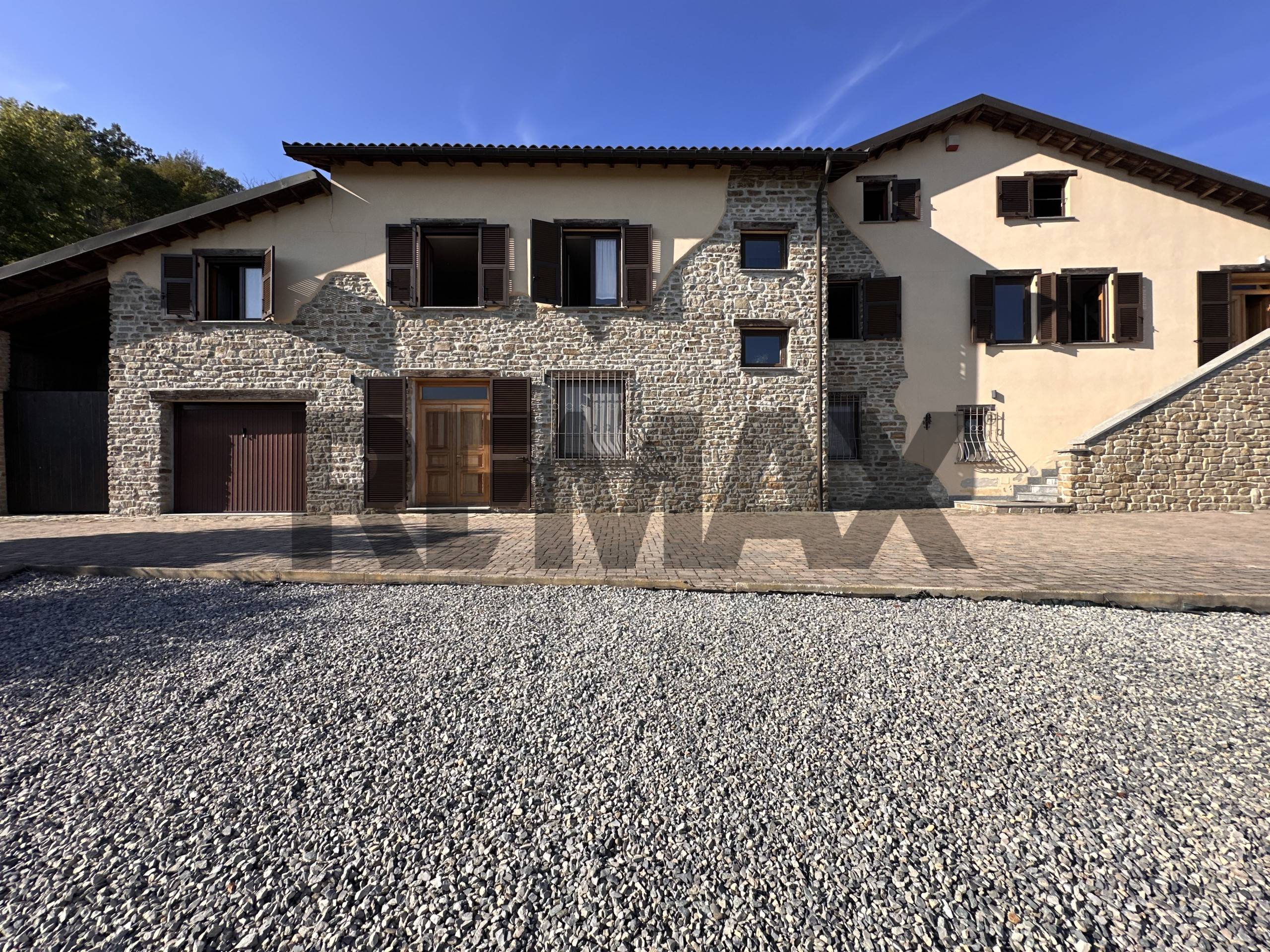 Casa Indipendente in vendita a Cairo Montenotte, Centro