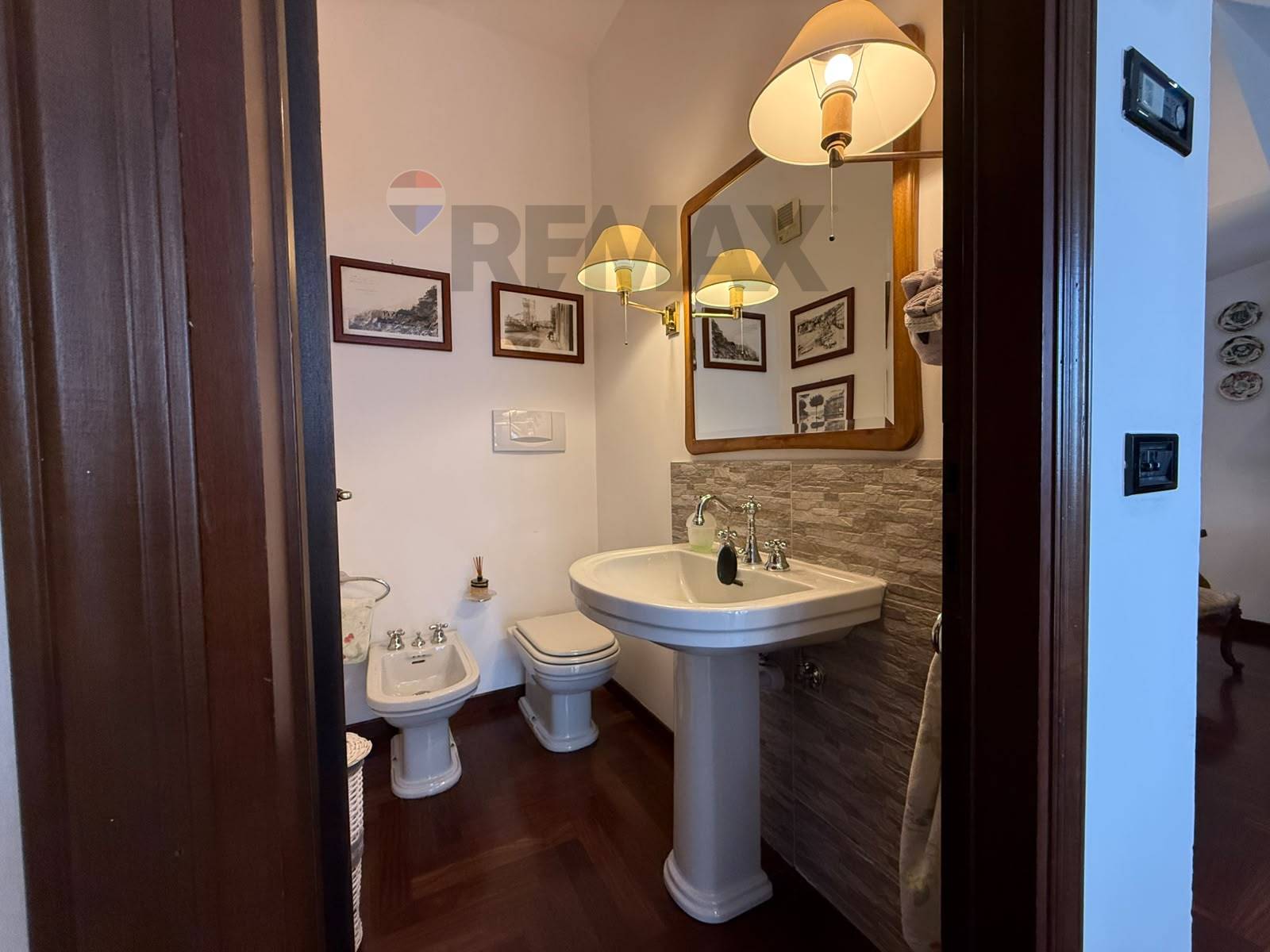 Porzione di casa in vendita a Savona, Mongrifone