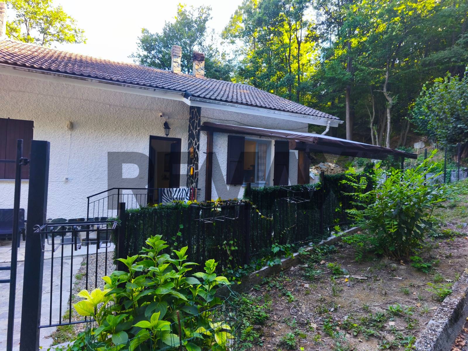 Casa Indipendente in vendita a Giusvalla