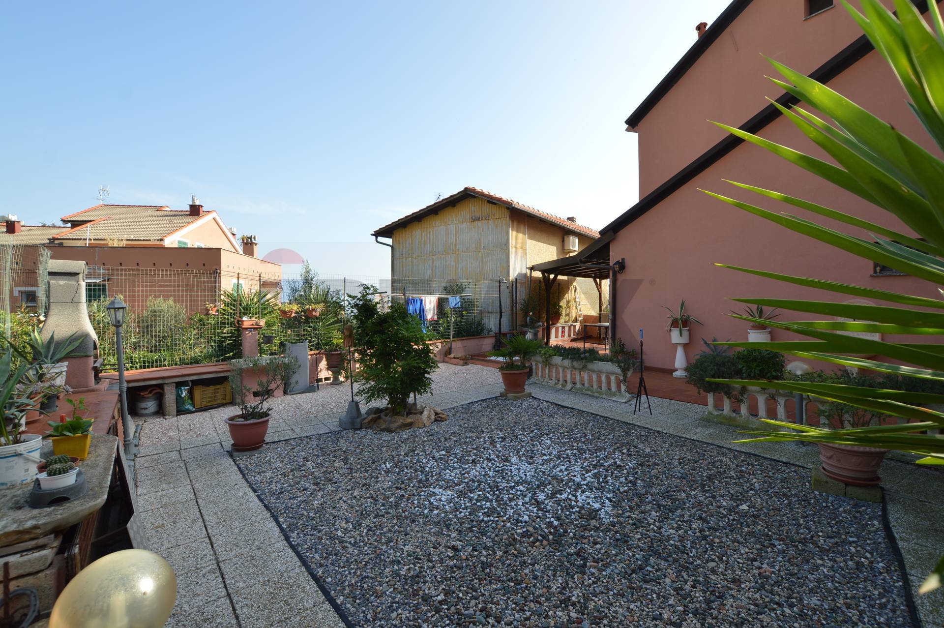 Casa Semindipendente in vendita a Bergeggi