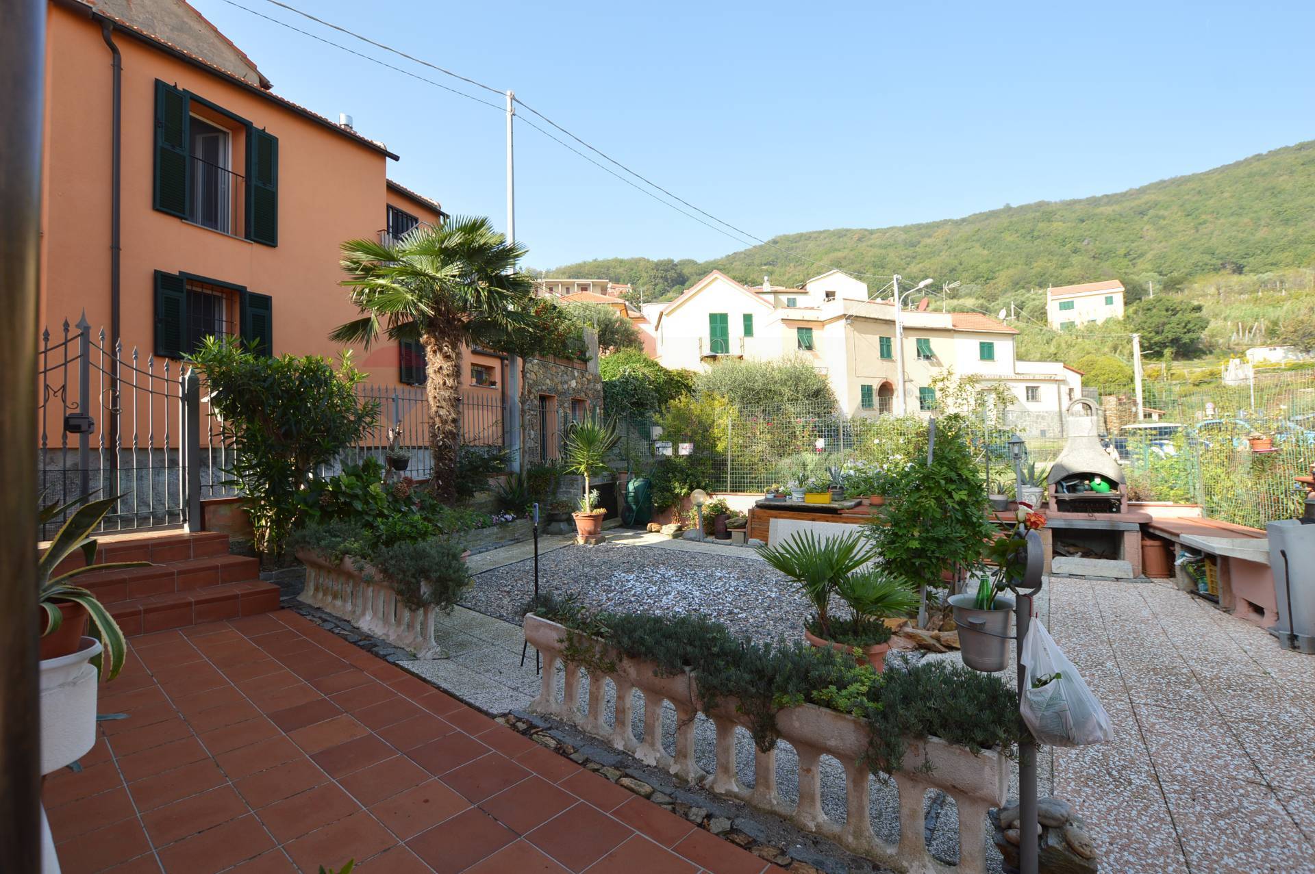Casa Semindipendente in vendita a Bergeggi