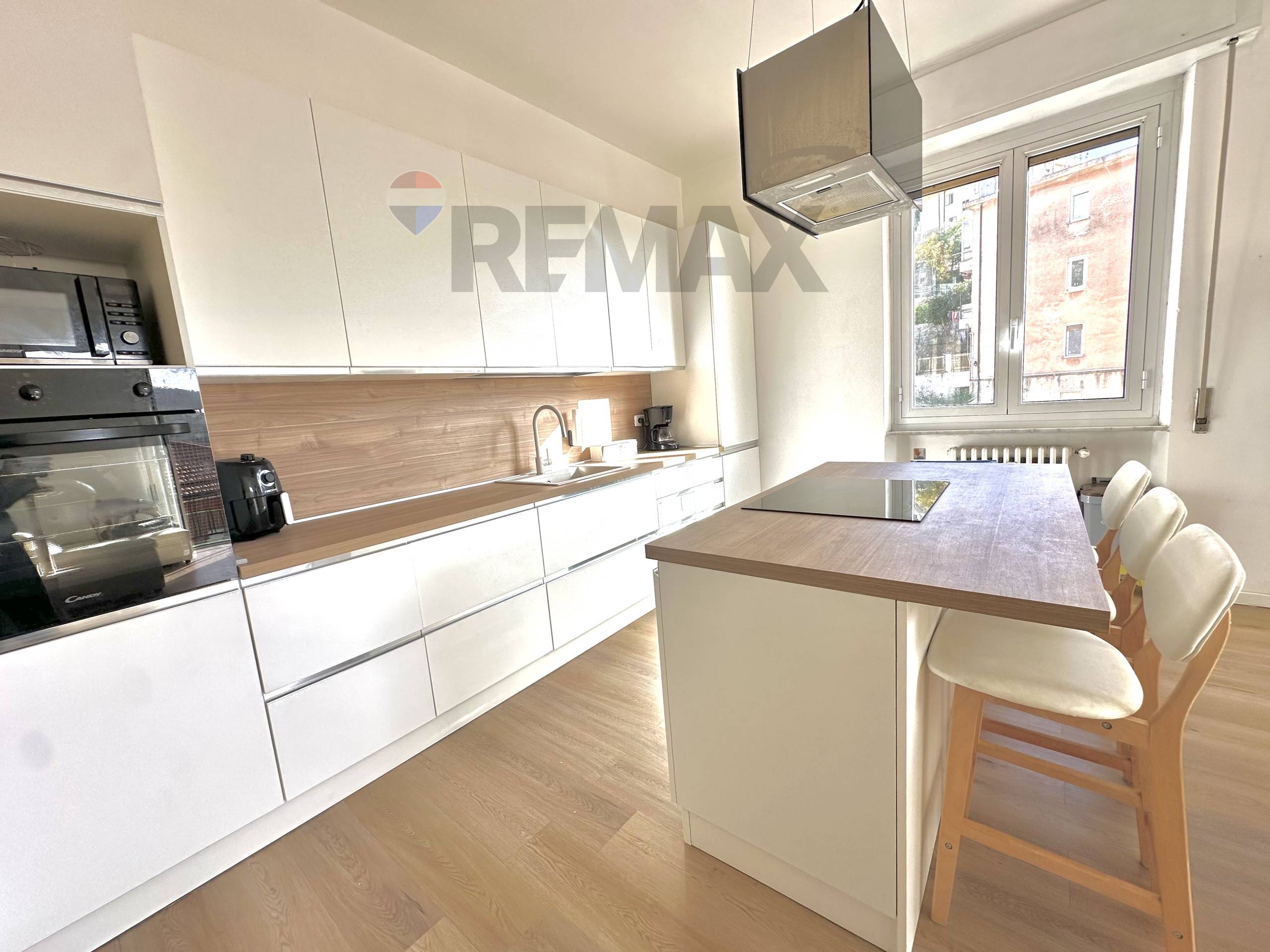 Appartamento in vendita a Savona, Villapiana