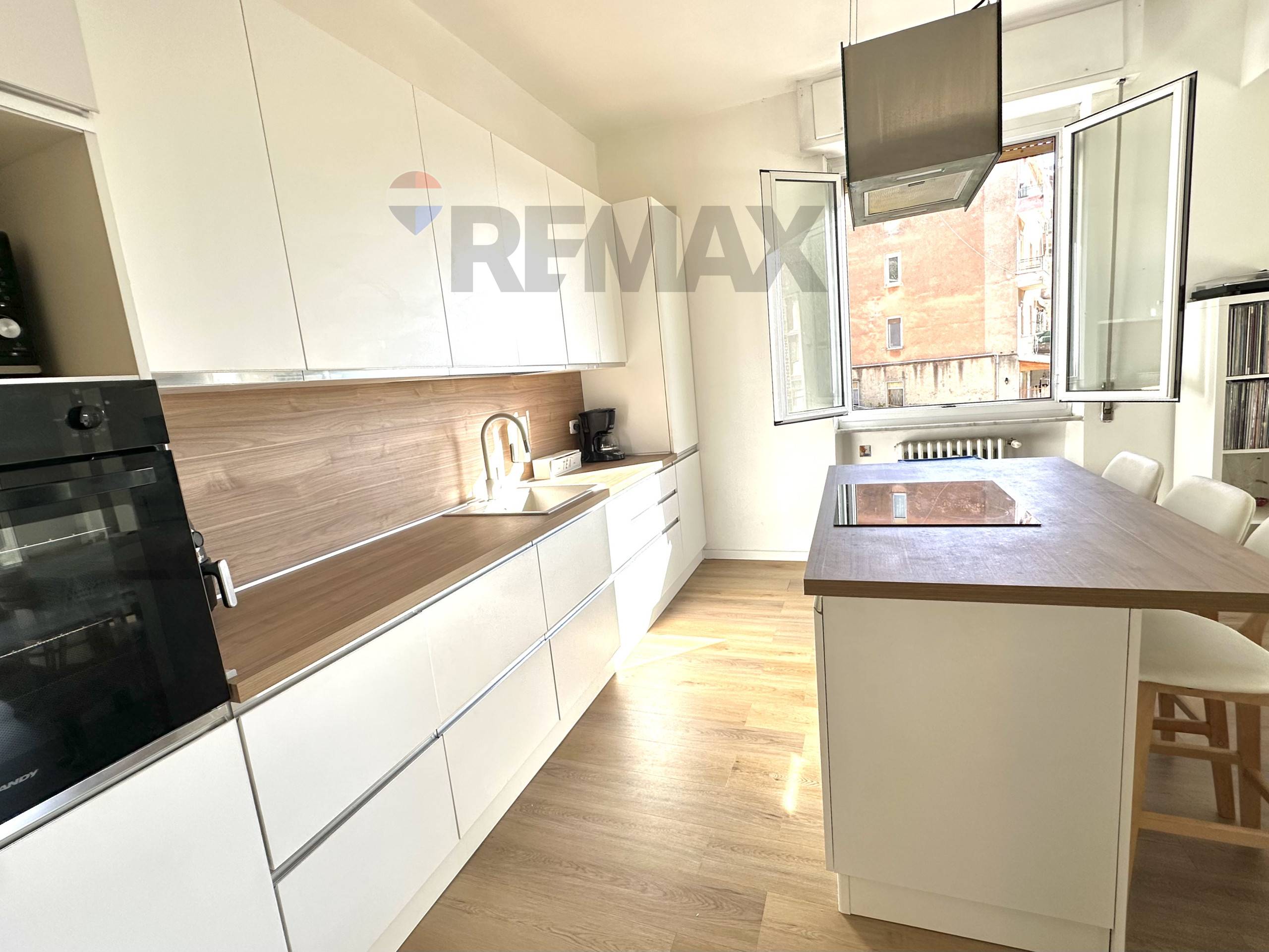 Appartamento in vendita a Savona, Villapiana