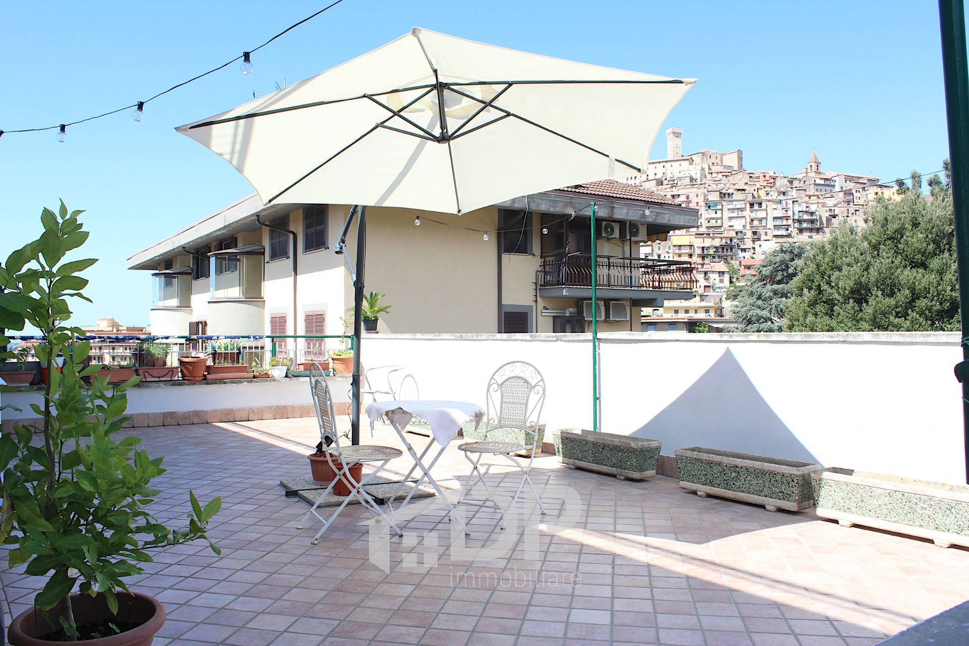 Appartamento in vendita a Palombara Sabina, Semicentrale