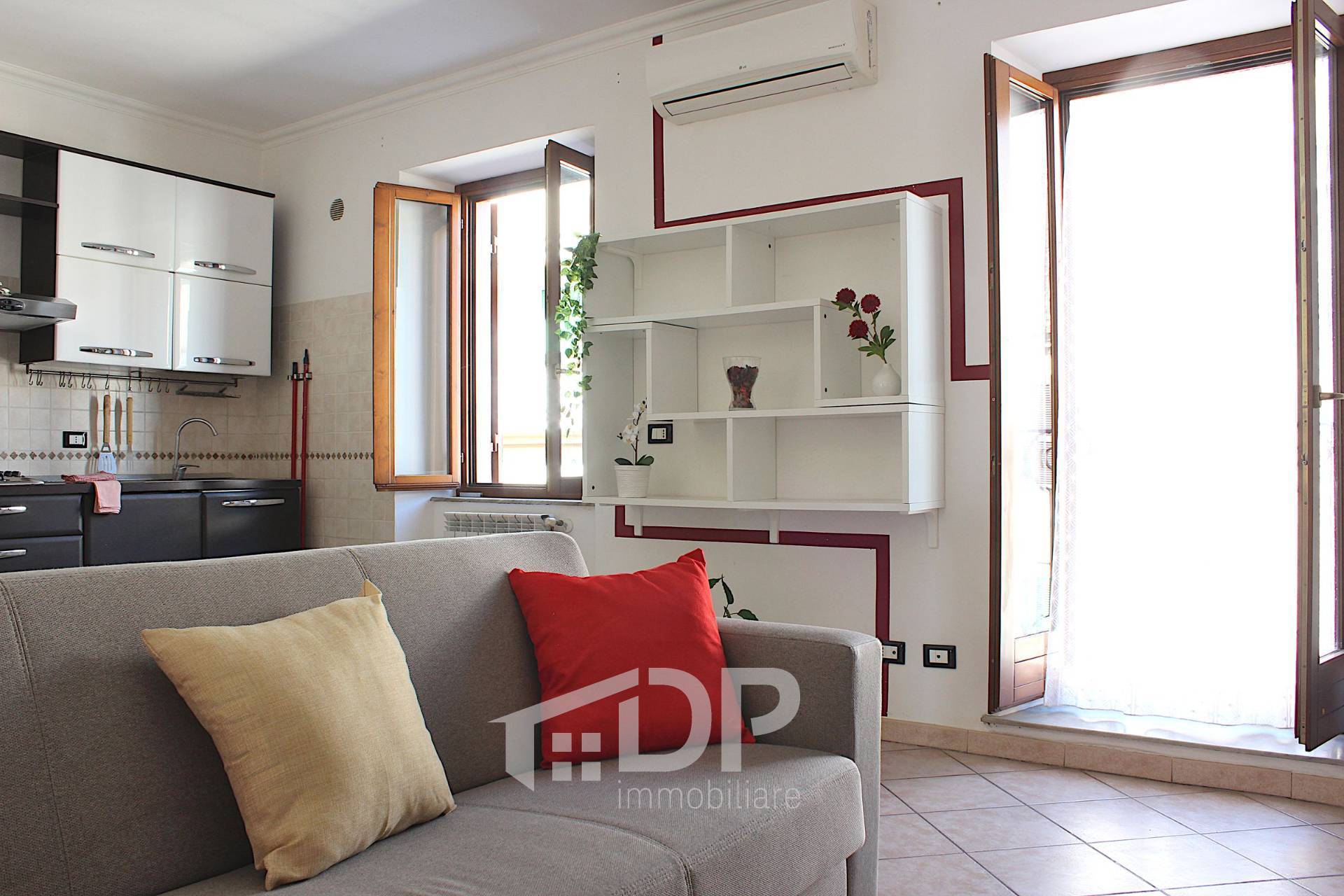 Appartamento in vendita a Palombara Sabina, Semicentrale