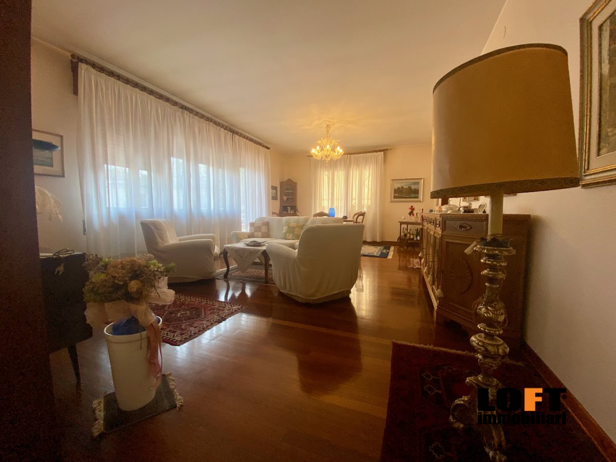 Casa indipendente in vendita a Montegrotto Terme