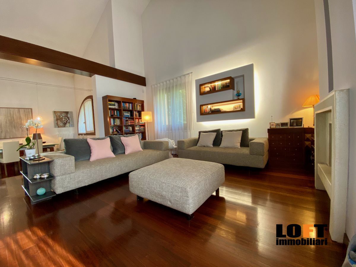 Villa in vendita a Selvazzano Dentro