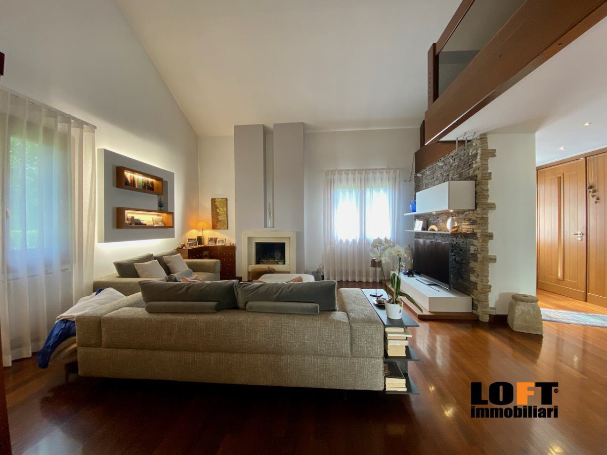 Villa in vendita a Selvazzano Dentro