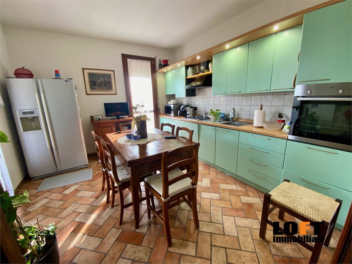 Quadrilocale in vendita a Montegrotto Terme