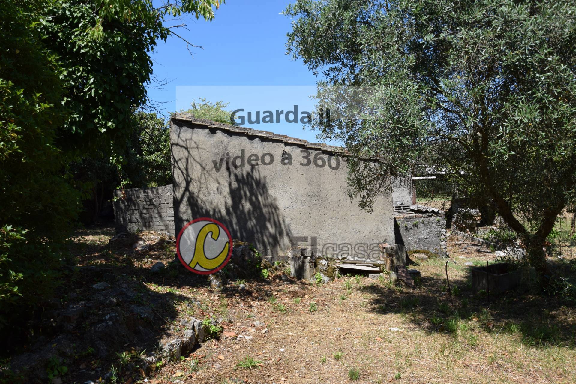 Locale commerciale in vendita a Gaeta, Sant'Agostino