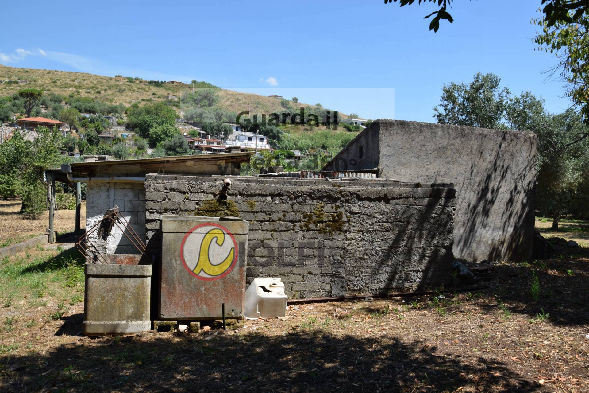 Locale commerciale in vendita a Gaeta, Sant'Agostino