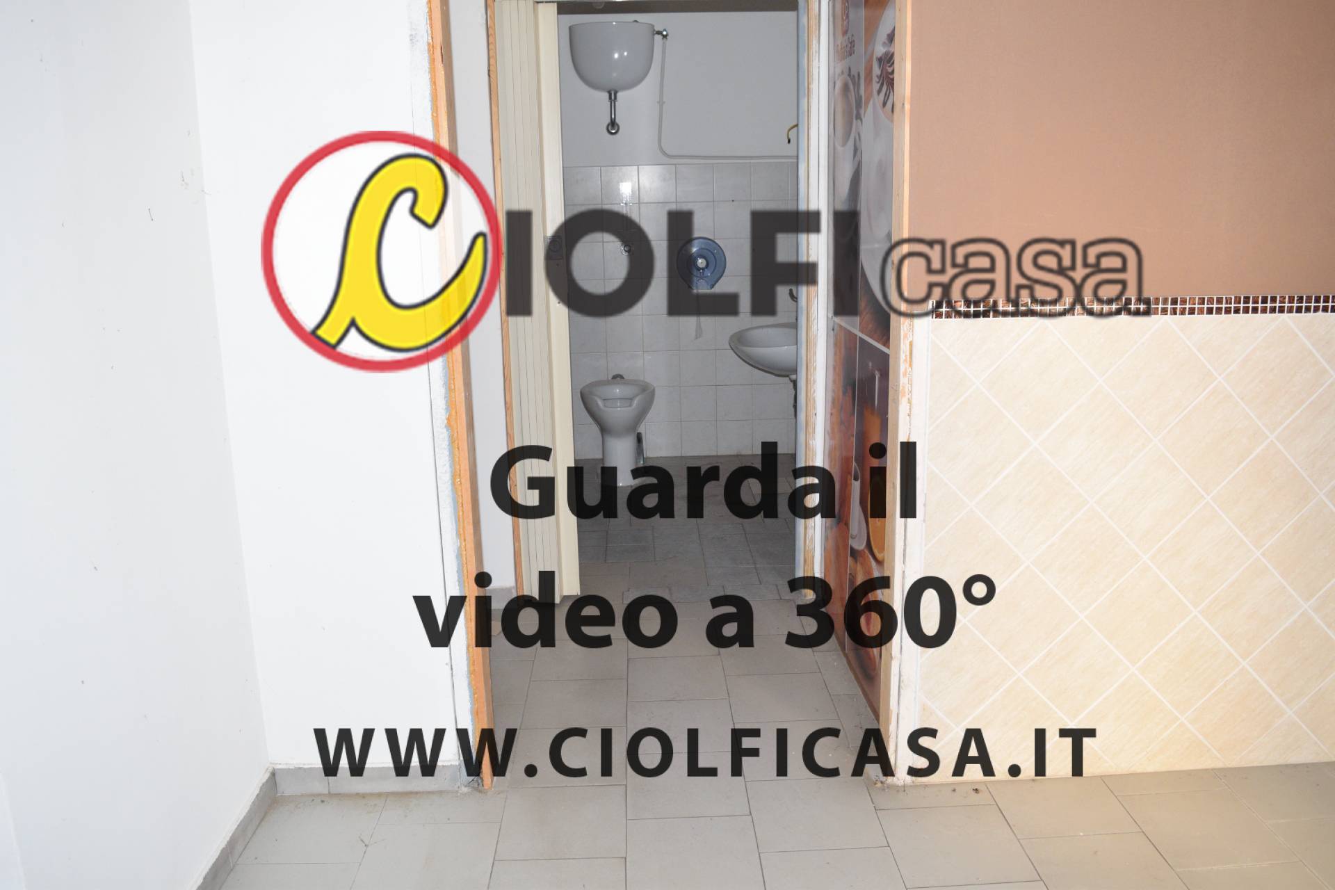 Locale commerciale in affitto a Cassino