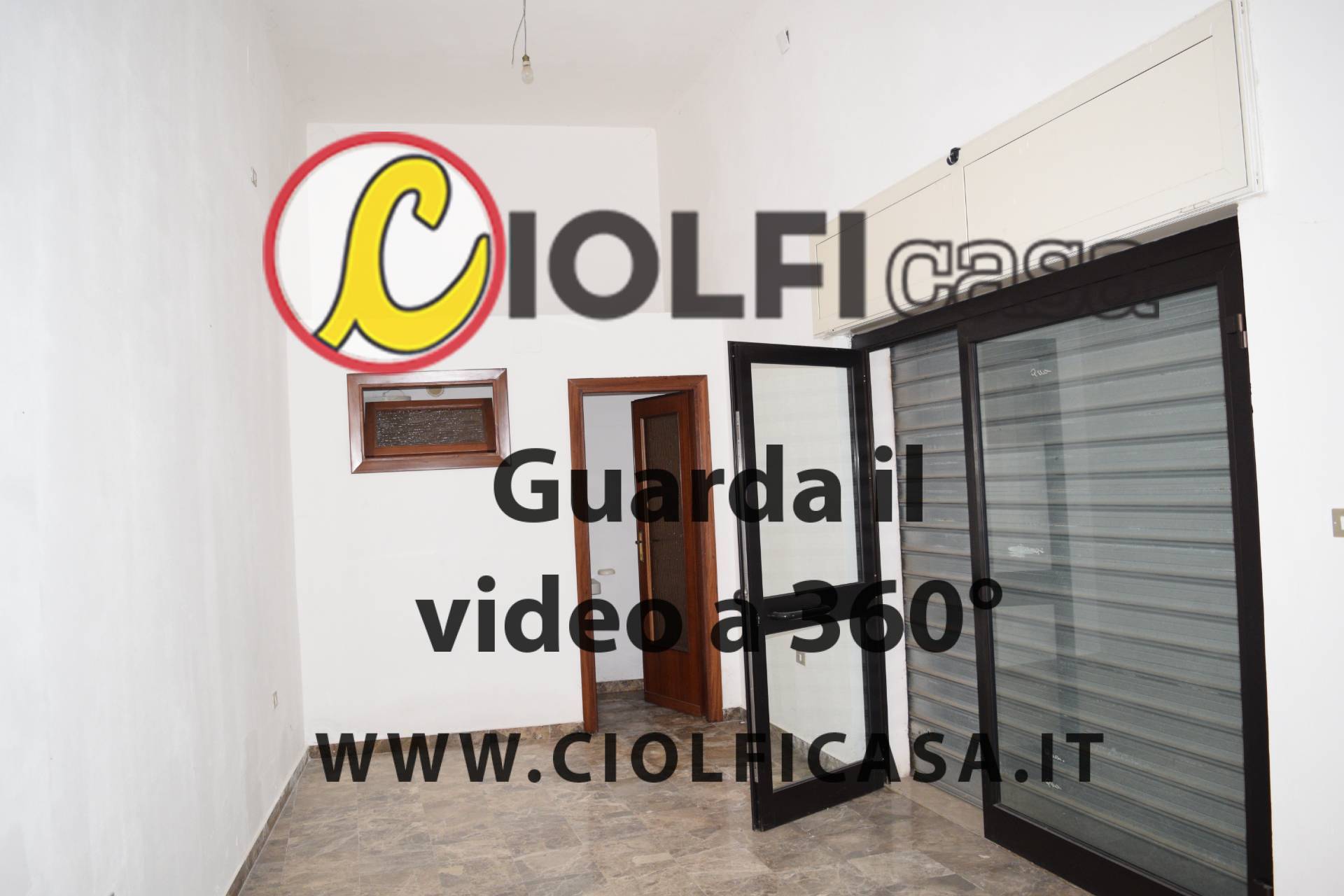 Locale commerciale in affitto a Sant'Apollinare