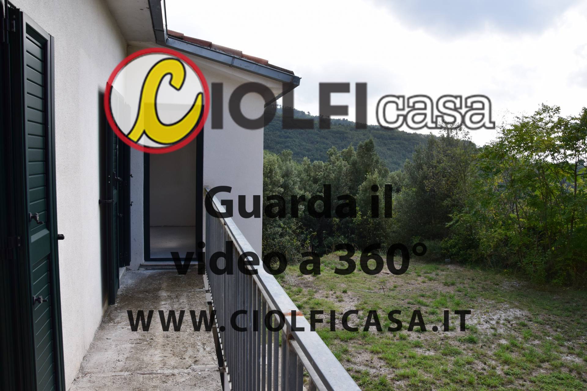 Casa singola in vendita a Vallerotonda, Cerreto