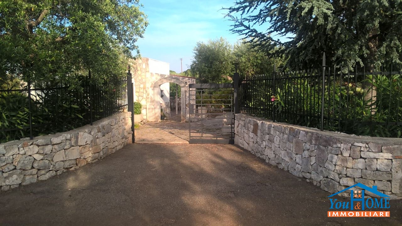 Villa in vendita a Castellana Grotte