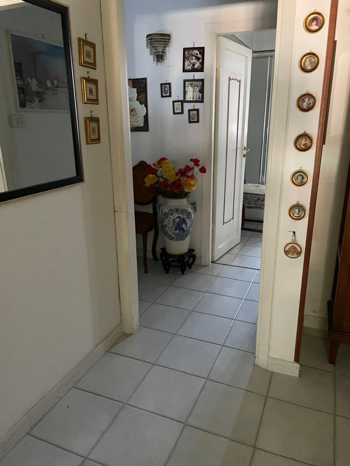 Quadrilocale in vendita, Carrara bonascola