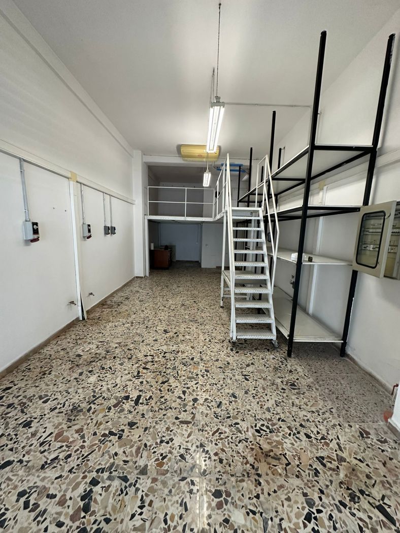 Laboratorio in vendita a Cagliari