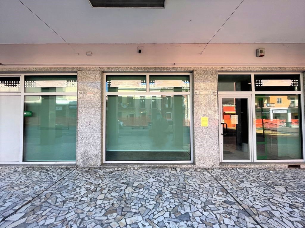 Negozio in vendita a Cagliari