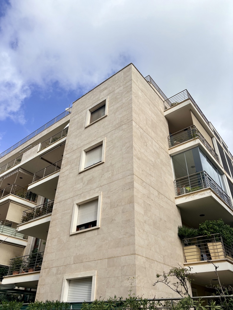 Appartamento in vendita a Cagliari