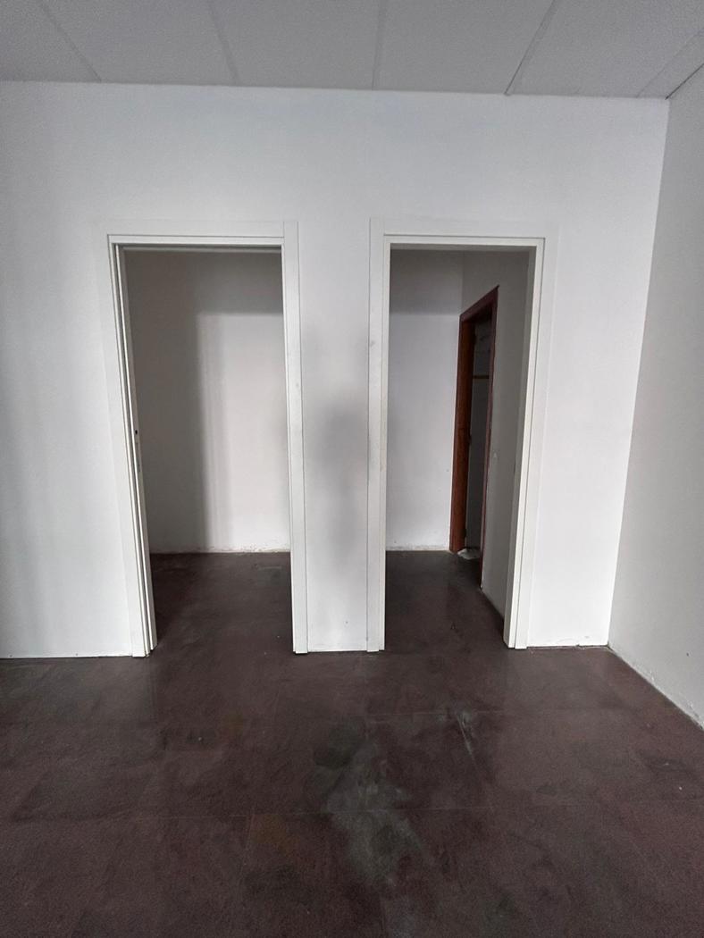 Negozio in vendita a Cagliari