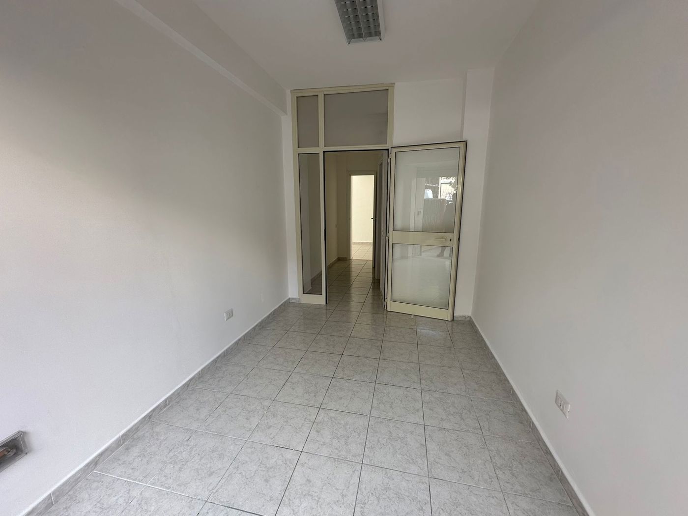 Negozio in affitto a Cagliari